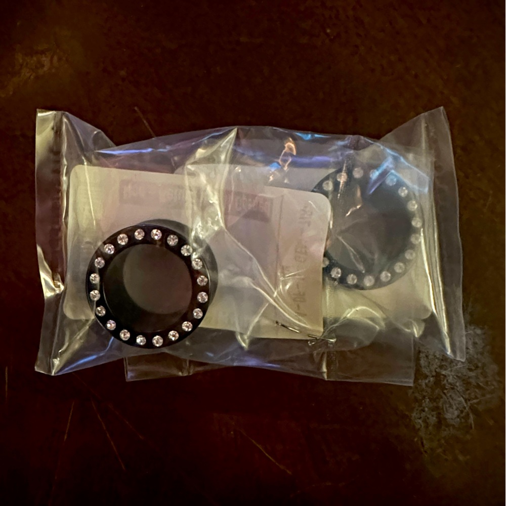 Brand New 2pc set CZ and acrylic 7/8” Plugs